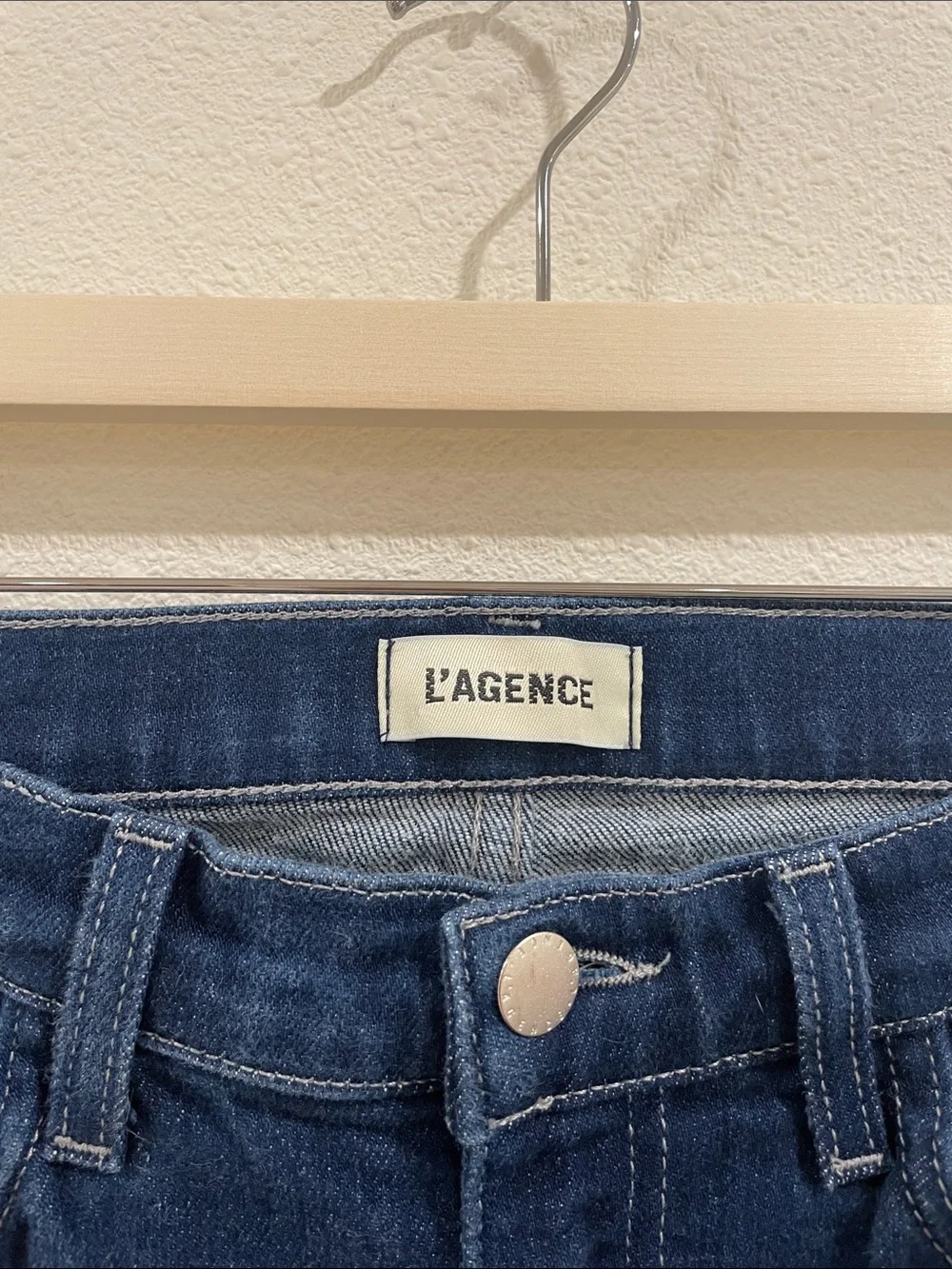 LAGENCE l’agence straight